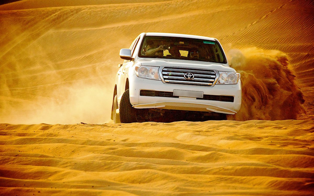 Desert Safari Dune bashing In Dubai