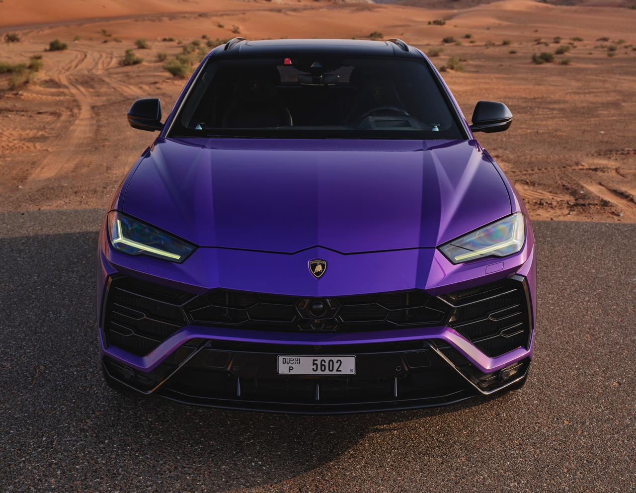 LAMBORGHINI URUS